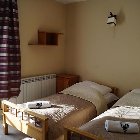Pod Tatrami Bed & Breakfast Bukowina Tatrzanska Exterior photo