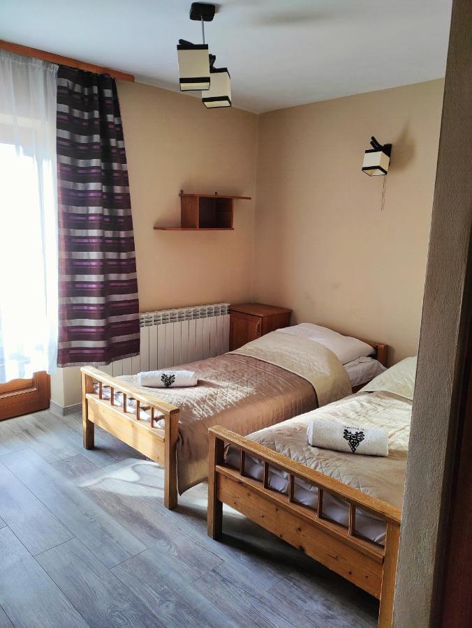 Pod Tatrami Bed & Breakfast Bukowina Tatrzanska Exterior photo