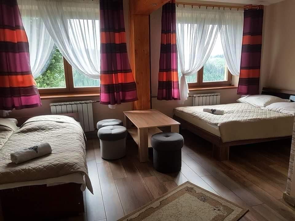 Pod Tatrami Bed & Breakfast Bukowina Tatrzanska Exterior photo