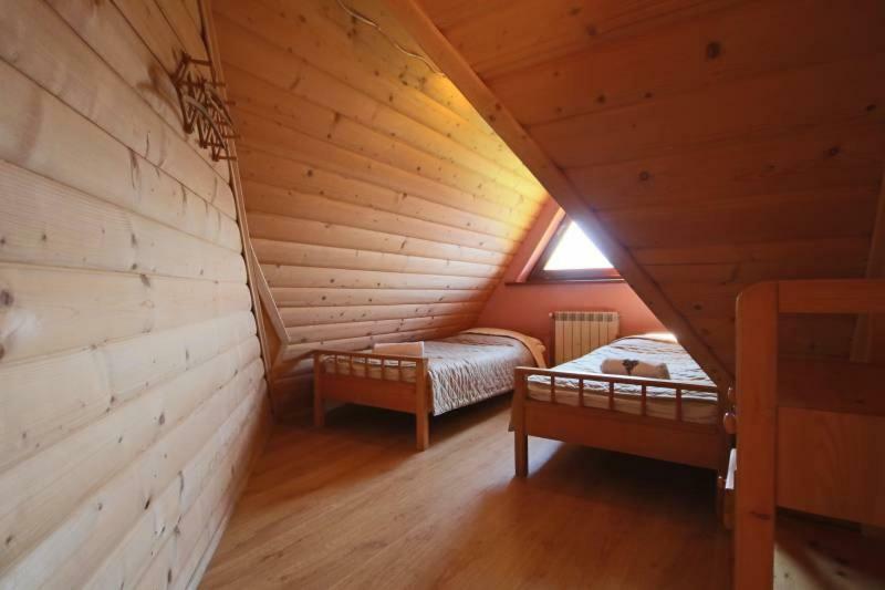 Pod Tatrami Bed & Breakfast Bukowina Tatrzanska Exterior photo