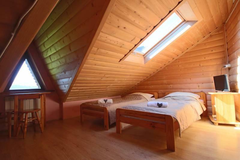 Pod Tatrami Bed & Breakfast Bukowina Tatrzanska Exterior photo