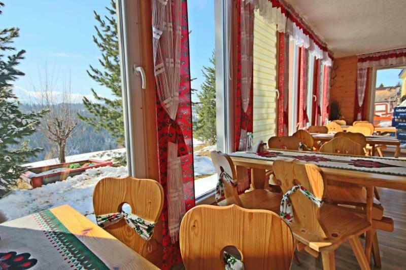 Pod Tatrami Bed & Breakfast Bukowina Tatrzanska Exterior photo