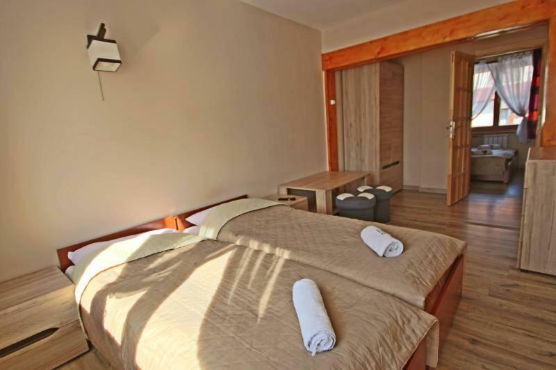 Pod Tatrami Bed & Breakfast Bukowina Tatrzanska Exterior photo